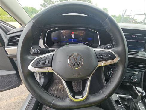 Used 2024 Volkswagen Jetta S FWD image 17