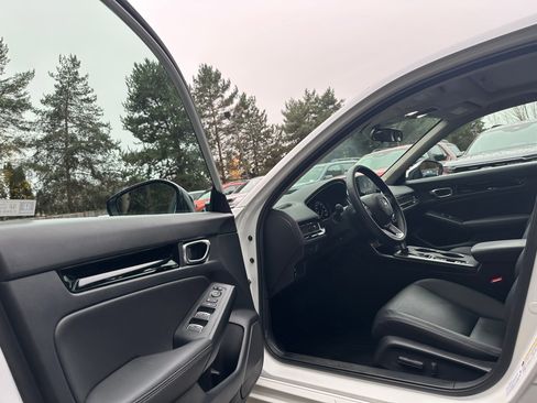 Used 2024 Honda Civic EX-L image 20