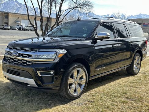Used 2024 Ford Expedition Max Platinum AWD/4WD image 12
