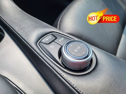 Used 2021 INFINITI QX50 Luxe w/ Appearance Package image 30