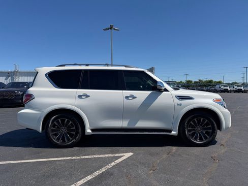 Used 2020 Nissan Armada Platinum w/ Captain's Chairs Package AWD/4WD image 5