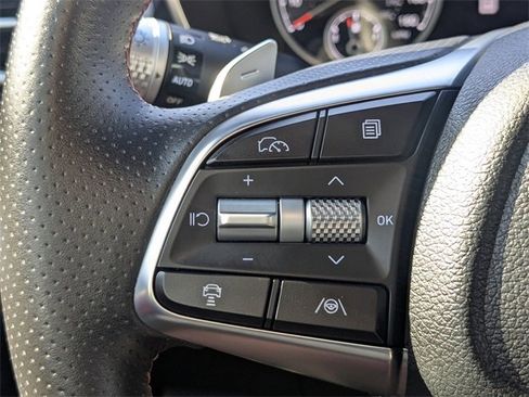 Used 2024 Genesis G70 3.3T Advanced image 20