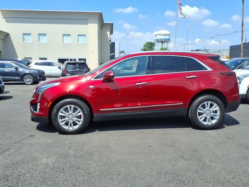 Certified 2023 Cadillac XT5 Luxury AWD/4WD image 8