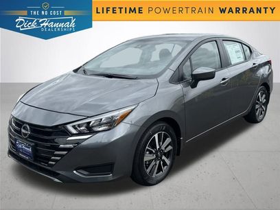 New 2025 Nissan Versa SV w/ Trunk Package