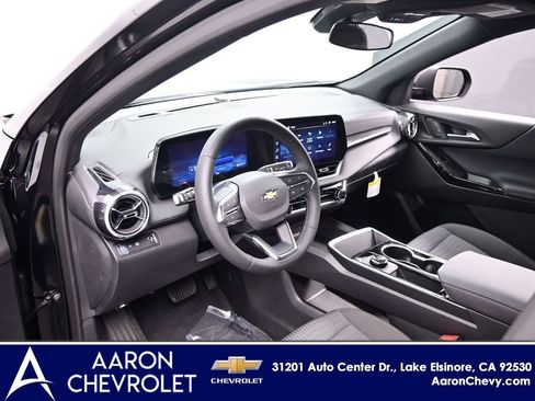 New 2026 Chevrolet Equinox LT image 7