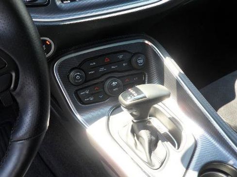 Used 2018 Dodge Challenger T/A image 20