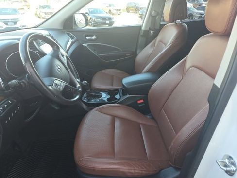 Used 2015 Hyundai Santa Fe Limited w/ Option Group 04 image 16