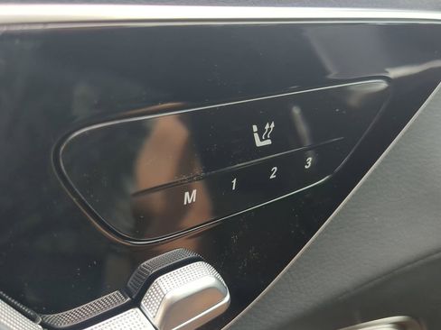 New 2025 Mercedes-Benz GLC 350e 4MATIC image 12