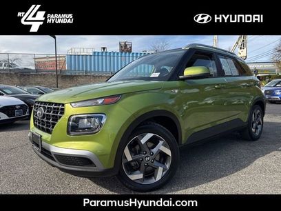 Certified 2022 Hyundai Venue SEL w/ Cargo Package