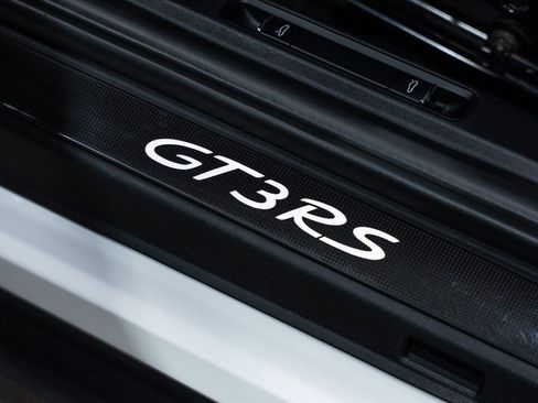 Used 2016 Porsche 911 GT3 RS image 27