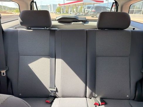 Used 2008 Toyota Matrix XR FWD image 22