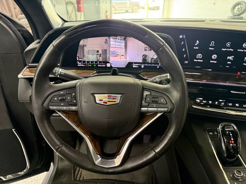 Used 2023 Cadillac Escalade Sport Platinum w/ LPO, ONYX Package AWD/4WD image 25