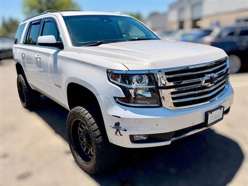 Used 2018 Chevrolet Tahoe LT AWD/4WD image 3