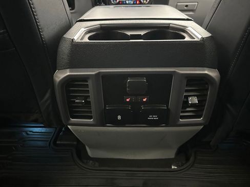 Used 2022 Ford F350 Limited AWD/4WD image 23