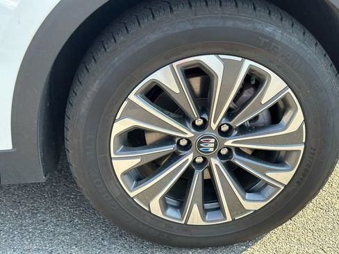 Used 2024 Buick Envision Preferred AWD/4WD image 15