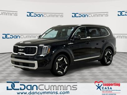 Used 2024 Kia Telluride EX w/ EX Captain's Chair Package