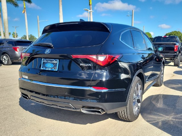 Used 2022 Acura MDX w/ Technology Package FWD image 6