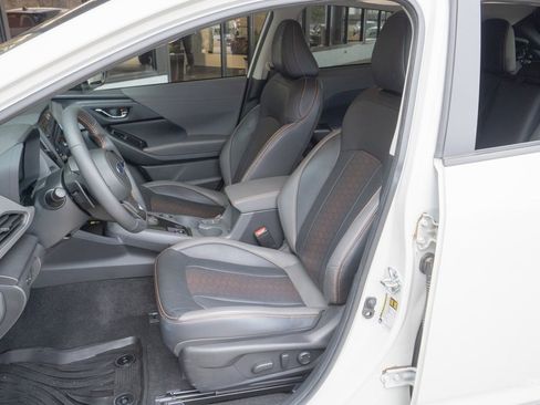 Certified 2025 Subaru Crosstrek 2.5i Limited w/ Popular Package #4A image 8