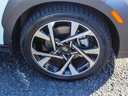 Certified 2022 Hyundai Kona Limited image 14