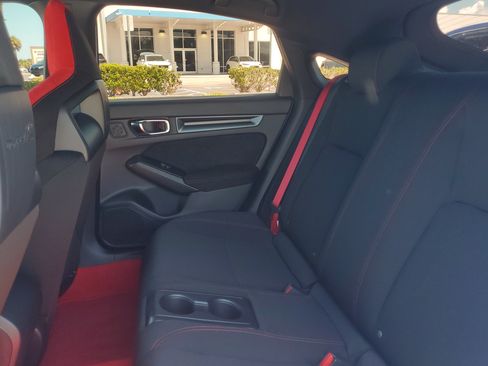Used 2023 Honda Civic Type R image 17