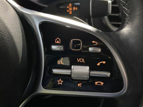 Used 2021 Mercedes-Benz C 300 Sedan image 19