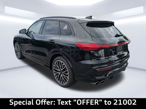 New 2026 Audi SQ5 Prestige AWD/4WD image 5
