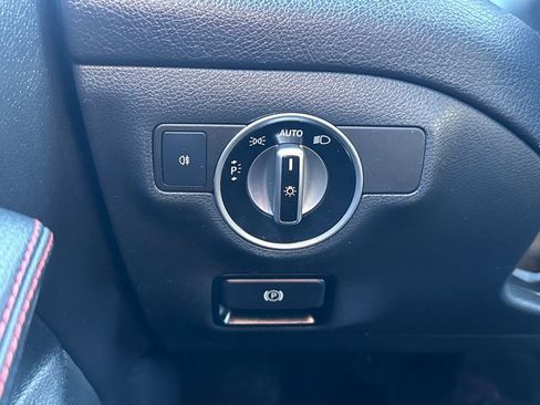 Used 2016 Mercedes-Benz CLA 250 image 31