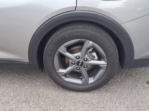 Used 2025 Kia K4 FWD image 17