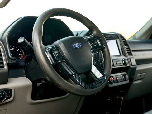 Used 2021 Ford F250 XL w/ STX Appearance Package image 28