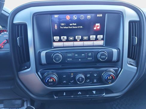 Used 2016 GMC Sierra 2500 SLE w/ SLE Preferred Package AWD/4WD image 13