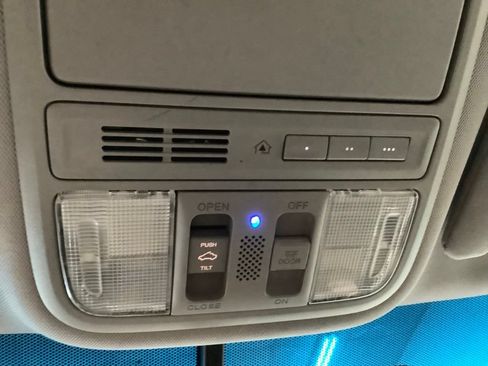 Used 2013 Honda Odyssey EX-L image 23