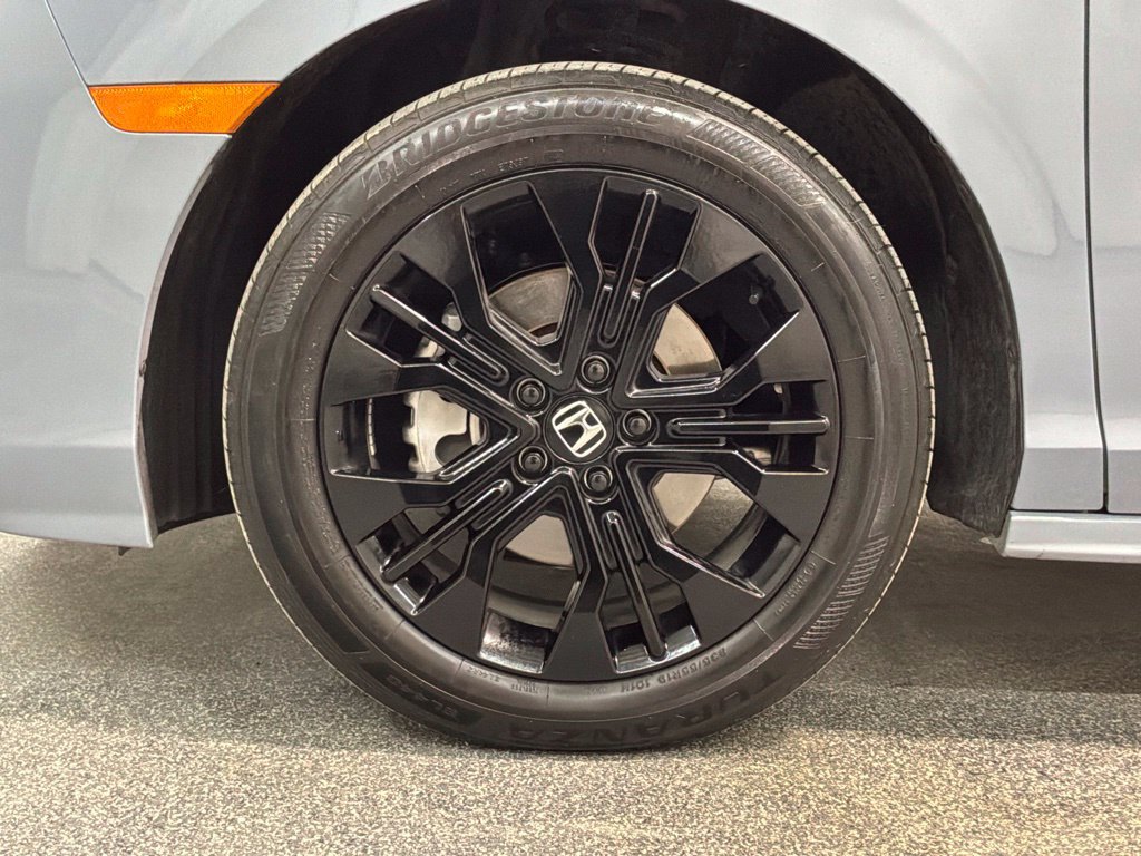 Used 2025 Honda Odyssey Sport-L image 32
