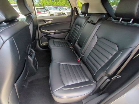 Certified 2024 Ford Edge SEL AWD/4WD image 15