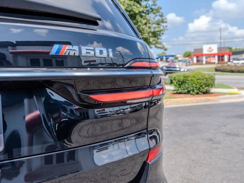 Used 2025 BMW X7 M60i image 29