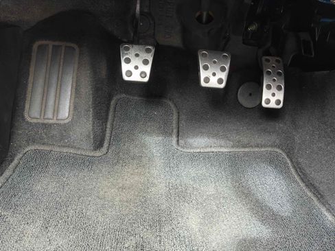 Used 2007 Mitsubishi Eclipse GT FWD image 30