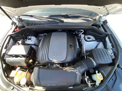 Used 2021 Dodge Durango R/T w/ Tow 'N Go Package AWD/4WD image 46