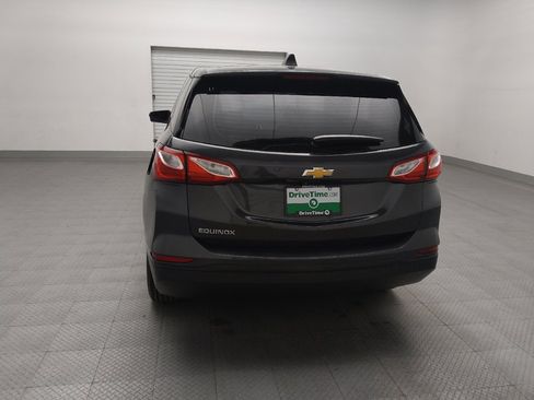 Used 2019 Chevrolet Equinox LS FWD image 6