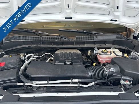 Used 2022 Chevrolet Silverado 1500 Custom image 26