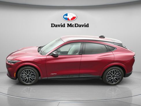 Used 2025 Ford Mustang Mach-E Premium RWD image 37