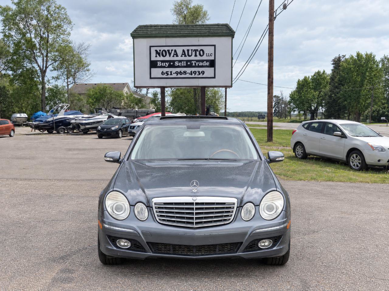 Used 2007 Mercedes-Benz E 320 BlueTEC Sedan image 4