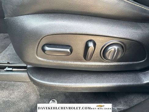 Used 2020 Chevrolet Traverse RS FWD image 16