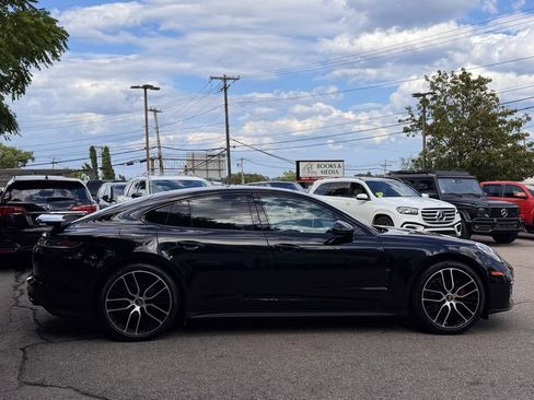 Used 2023 Porsche Panamera 4 Platinum Edition AWD/4WD image 7