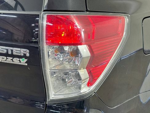 Used 2011 Subaru Forester 2.5X AWD/4WD image 28