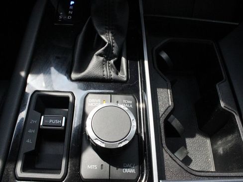 Used 2024 Toyota Tundra Platinum w/ TRD Off-Road Package AWD/4WD image 46