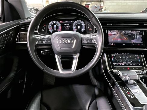 Used 2023 Audi Q8 Prestige AWD/4WD image 6