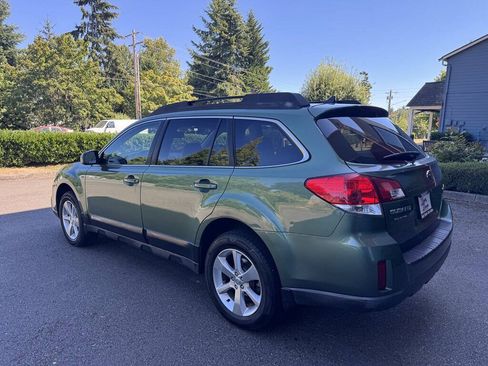 Used 2014 Subaru Outback 2.5i Limited AWD/4WD image 11