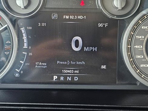 Used 2015 RAM 2500 Limited AWD/4WD image 38