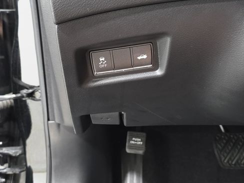 Used 2015 INFINITI Q50 AWD w/ Moonroof Package image 26