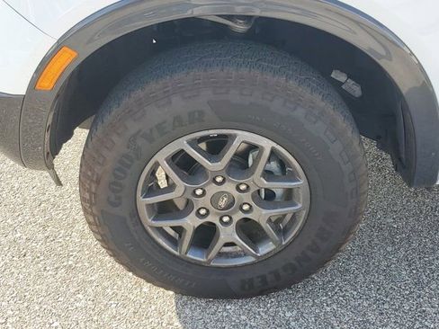 Used 2024 Ford Ranger XLT w/ Equipment Group 301A High AWD/4WD image 9