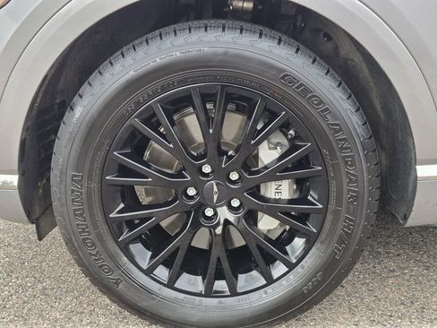 Used 2025 Genesis GV80 2.5T Standard AWD/4WD image 9